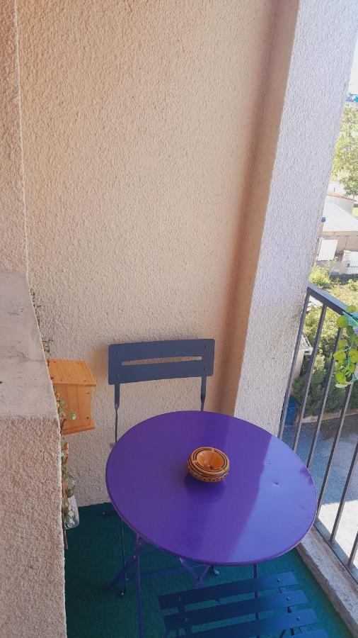 Chateauroux : Bel Appartement Avec Balcon Exterior foto